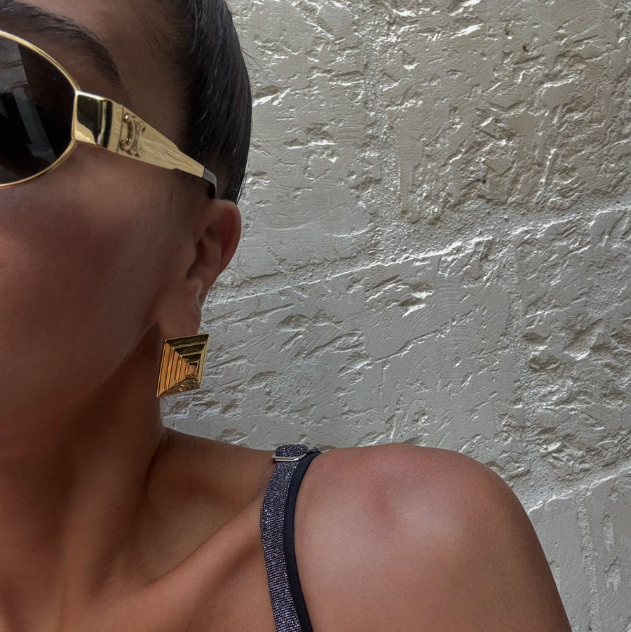 GOLD PINNACLE EARRINGS