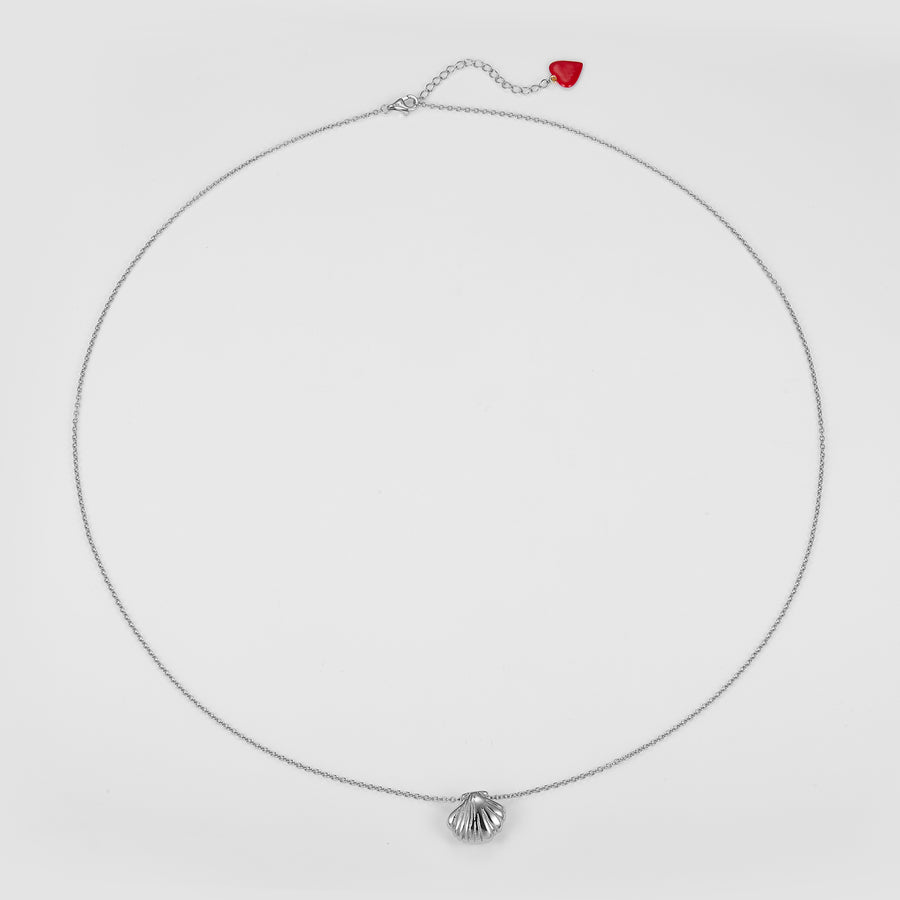 SILVER SCALLOP SHELL NECKLACE