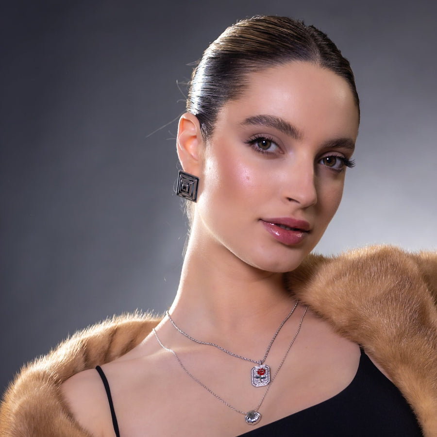 SILVER GIGI ROSE NECKLACE